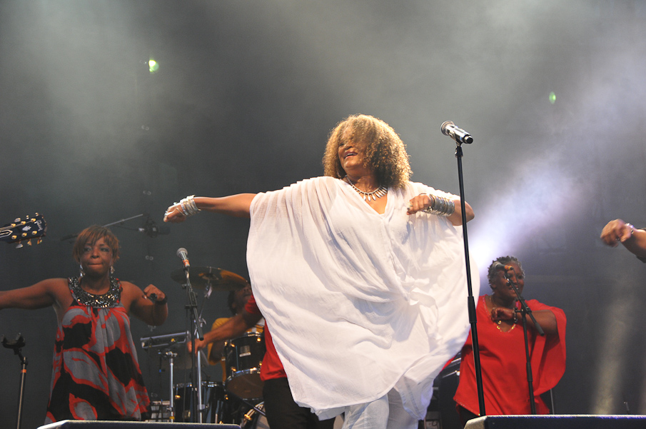 Fete de la Musique Evry 2009 - Kassav 416.jpg